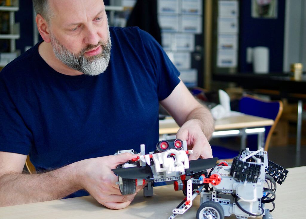 Hans Klysner, Robotworkshop